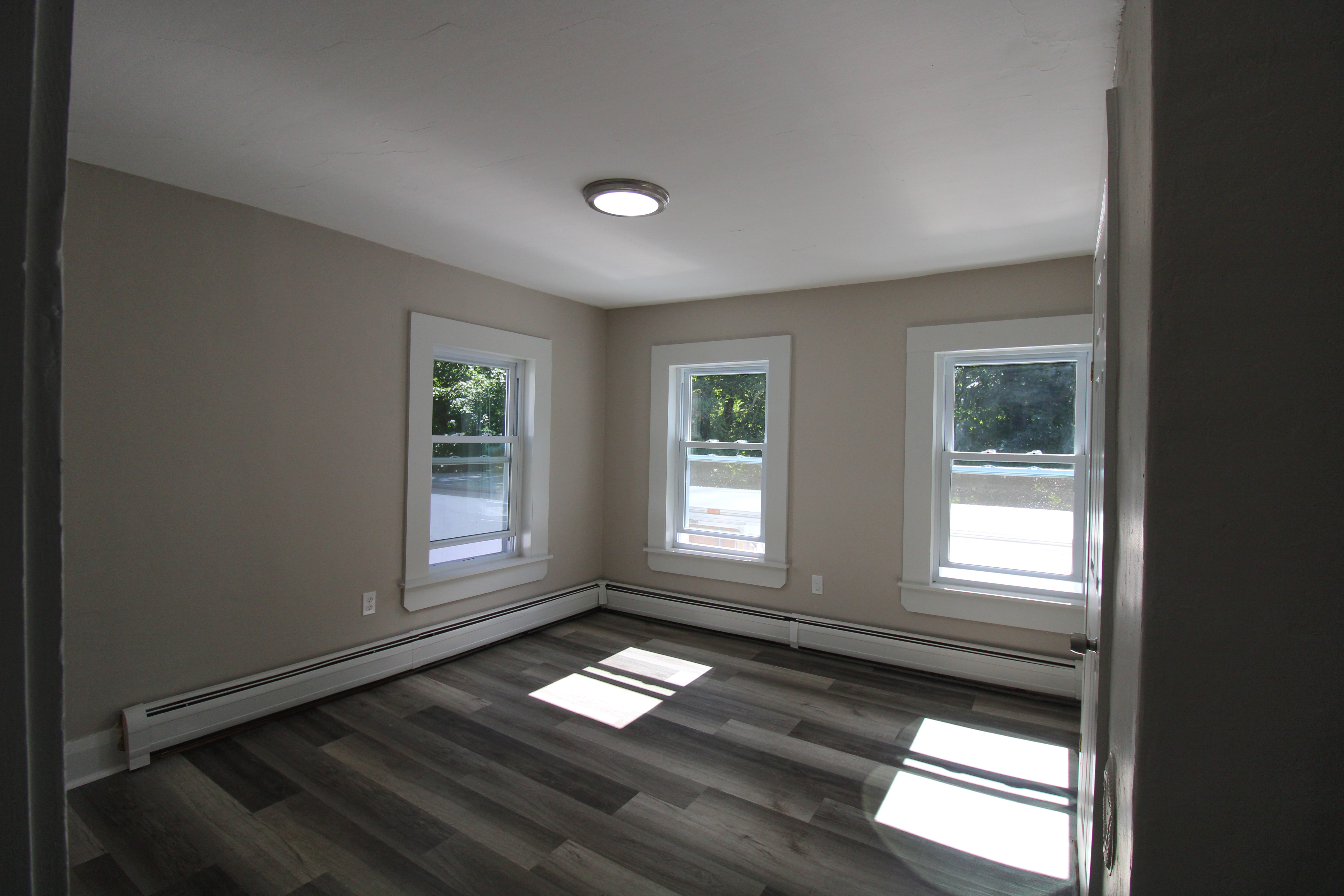 Window installation service